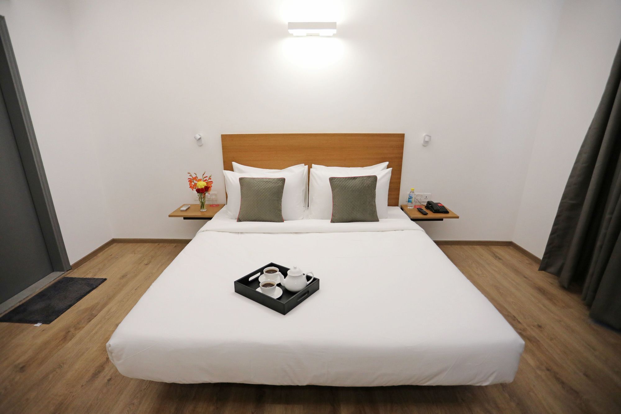 Oyo Townhouse 027 Sector 15 Gurgaon Hotel Exterior photo
