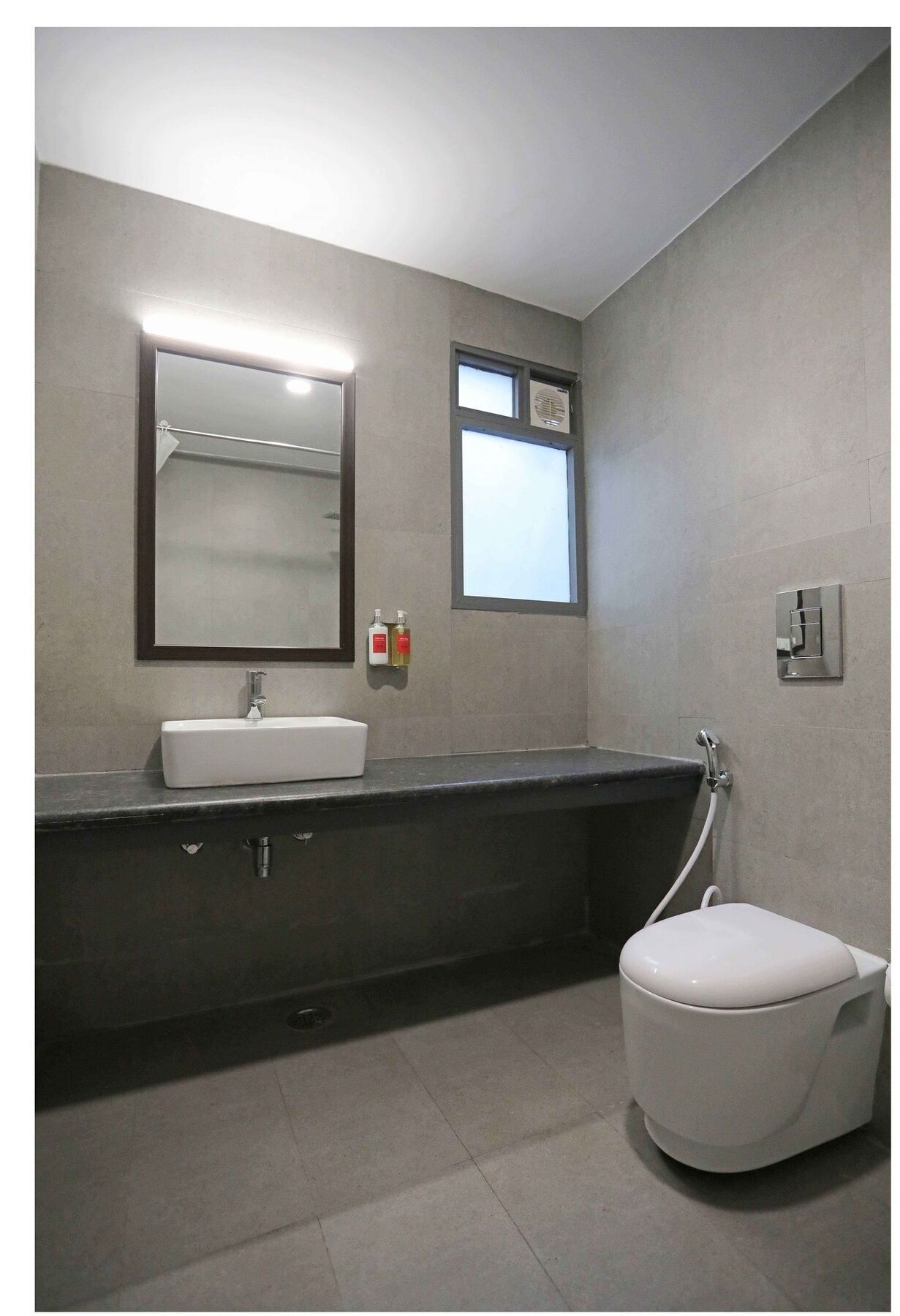 Oyo Townhouse 027 Sector 15 Gurgaon Hotel Exterior photo
